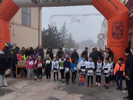 Imagen Los deportistas de Palazuelos de Eresma y Cuéllar destacan en el Duatlón Escolar y los participantes en la jornada de Senderismo...